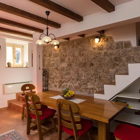 Vi-la Дубровник