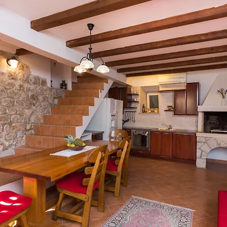 维拉公寓酒店